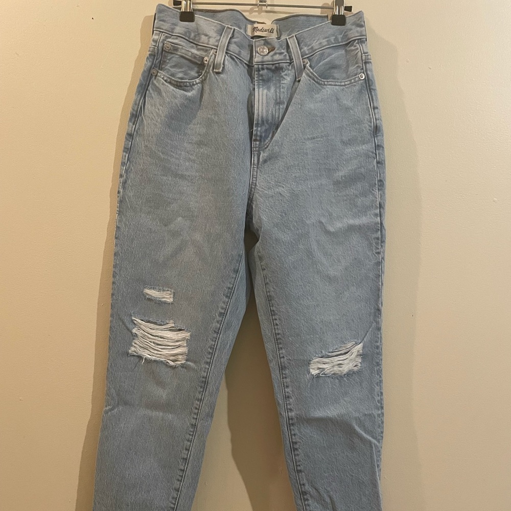 NWT Madewell distressed jeans!